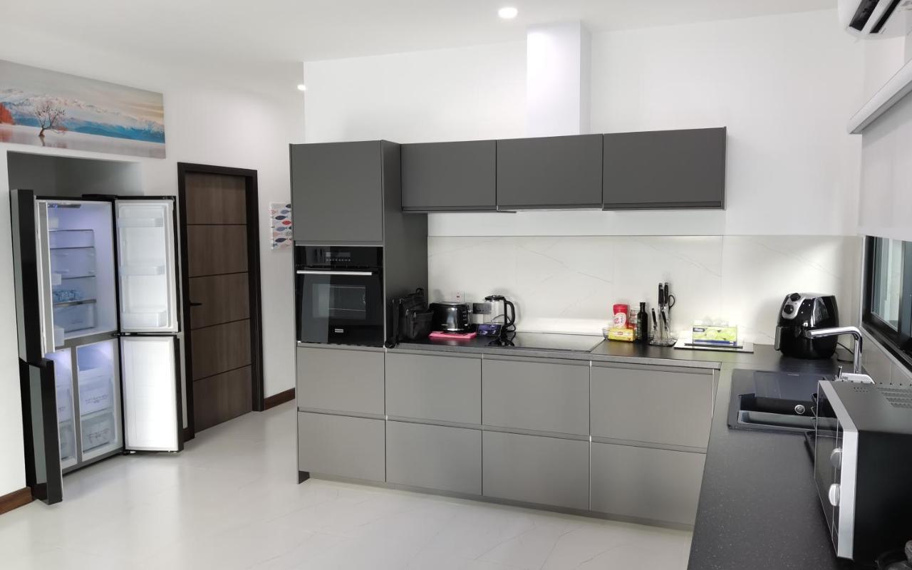 Private Pool Villa With Jacuzzi At Royal Park Village - Walk To The Beach - 6 People - Max 3 Males (Adults Only) Jomtien Beach Εξωτερικό φωτογραφία